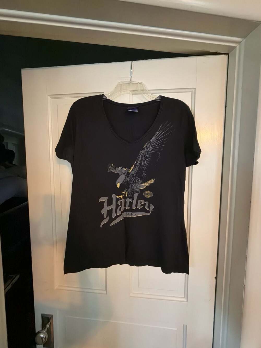 Harley-Davidson V-Neck T-Shirt Size XL Black Eagle Graphic Mason City Iowa